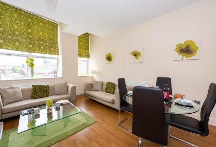 带1个卧室的豪华公寓, Waterview Deluxe Apartments