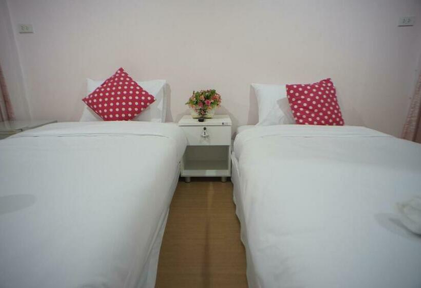 חדר סטנדרט, The Grace House Chiangmai   Hostel