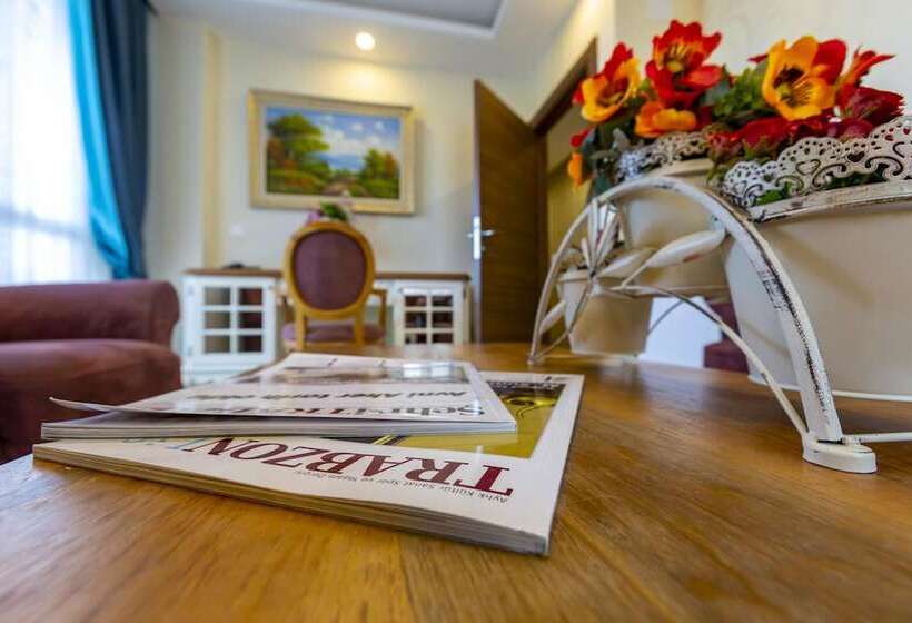 سوییت خانوادگی, Andalouse Suite