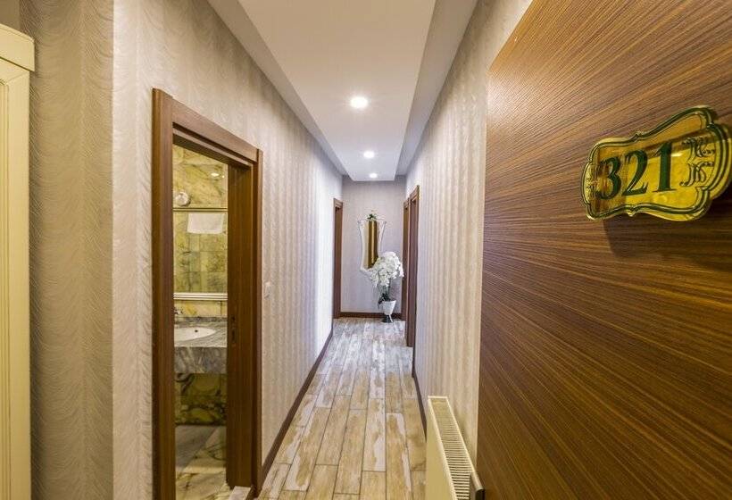 سوییت خانوادگی, Andalouse Suite
