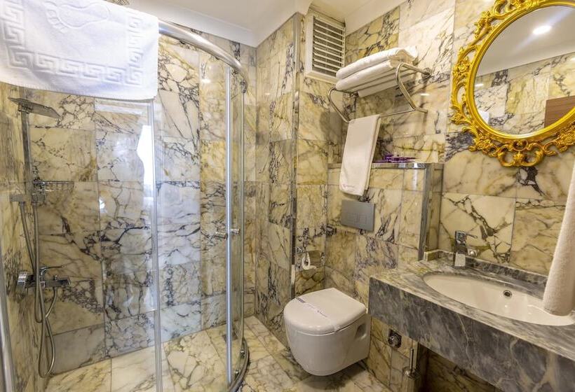 اتاق استاندارد چهار تخته, Andalouse Suite