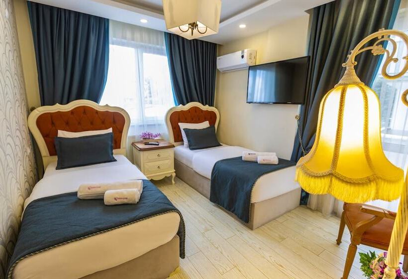 اتاق استاندارد چهار تخته, Andalouse Suite