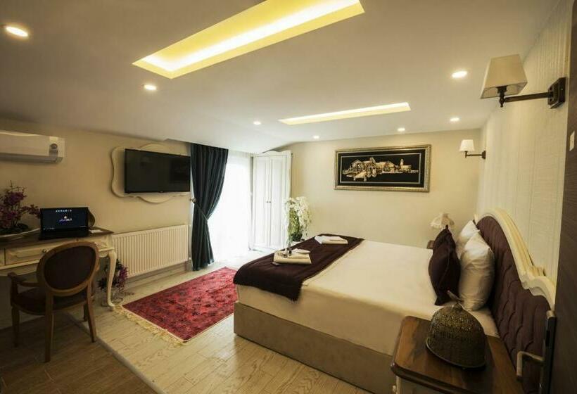 اتاق لوکس با چشمانداز دریا, Andalouse Suite