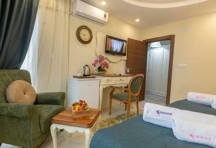 اتاق سوپریور, Andalouse Suite