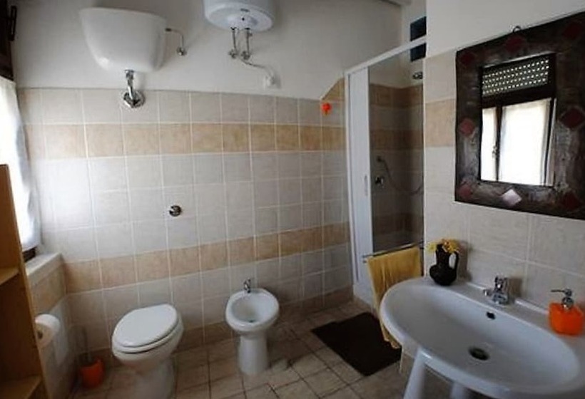 스탠다드 트리플 룸, B&b Jamba Self Ceck In