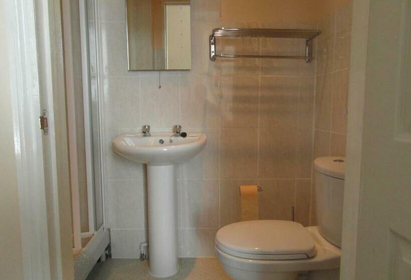 수피리어 룸, Greystones