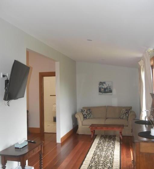 סוויטת סופריור, Maddies Of Bolwarra