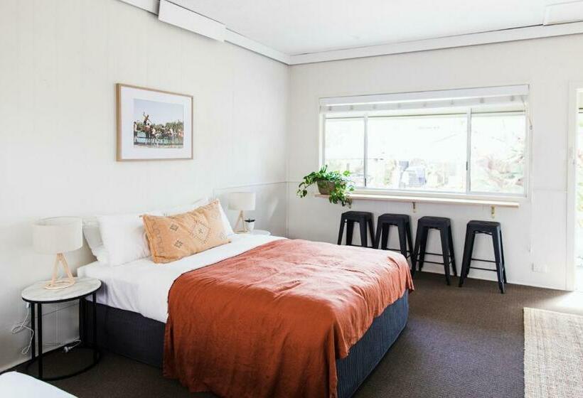 Семейный Номер, Chalet Motel Brunswick Heads