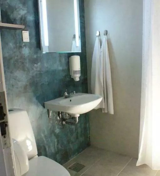 スタンダード４人部屋, Family Rooms With Ensuite Bathrooms