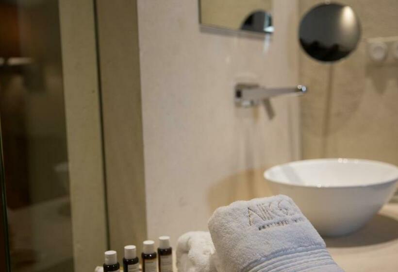 带阳台套房, Allegory Boutique