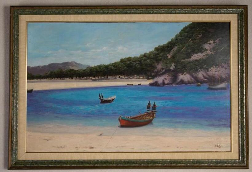 套房, Allegory Boutique