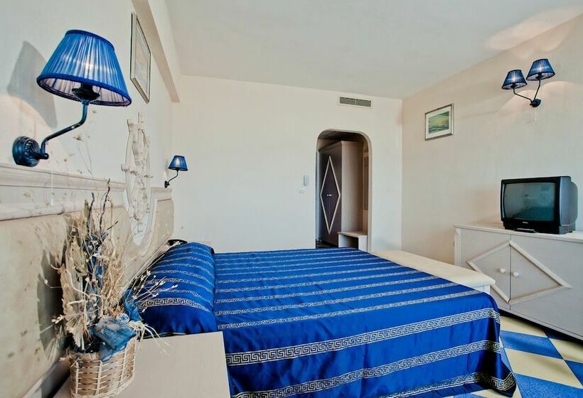 غرفة قياسية مطلة على المتنزه, Chaika Beach Resort