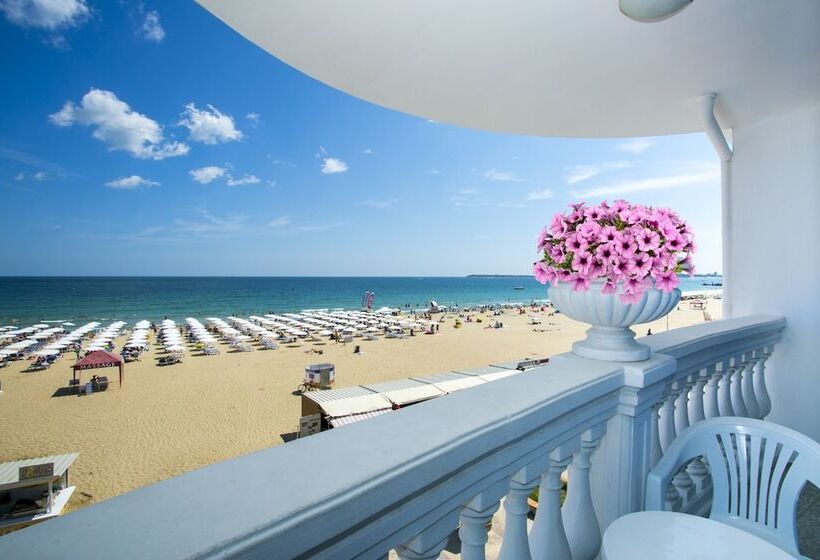 إستوديو قياسى مطل على البحر, Chaika Beach Resort