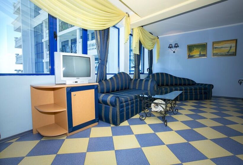 إستوديو قياسى مطل على البحر, Chaika Beach Resort