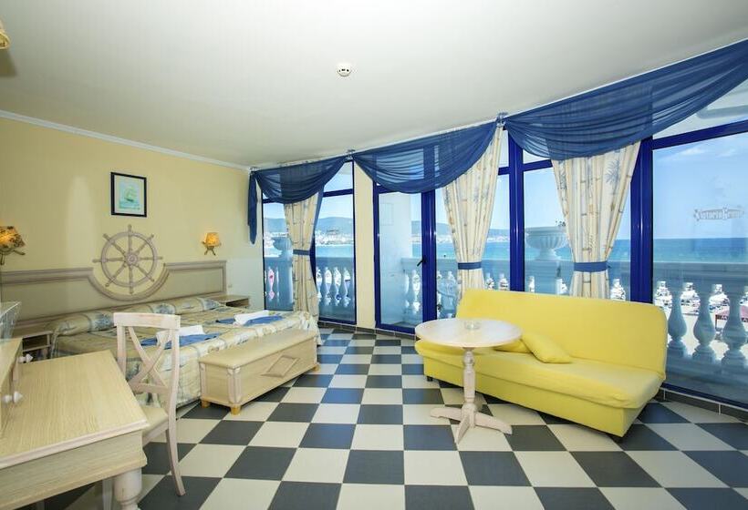 إستوديو قياسى مطل على البحر, Chaika Beach Resort