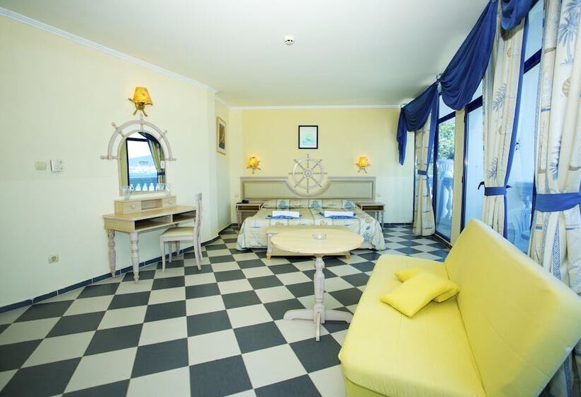 إستوديو قياسى مطل على البحر, Chaika Beach Resort