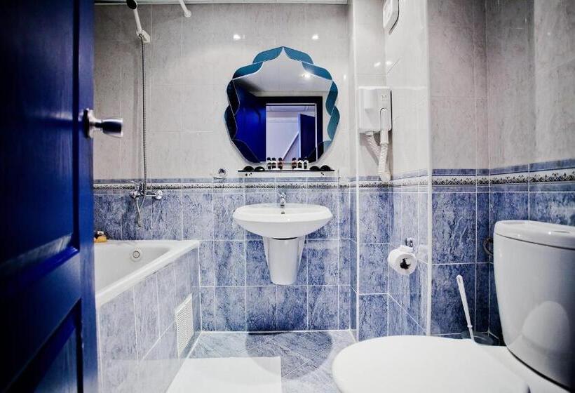 غرفة قياسية مطلة على المتنزه, Chaika Beach Resort