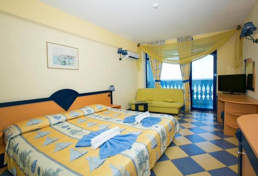 Quarto Estandar Vista Mar, Chaika Beach Resort