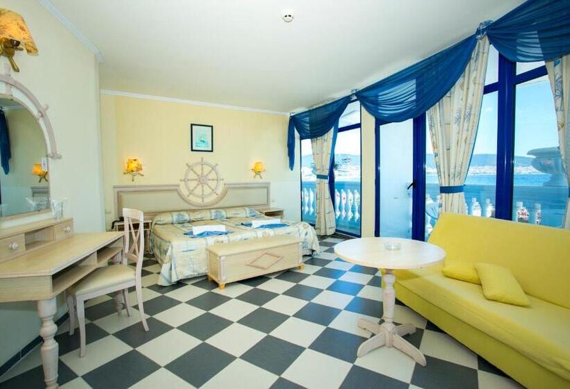 إستوديو قياسى مطل على البحر, Chaika Beach Resort