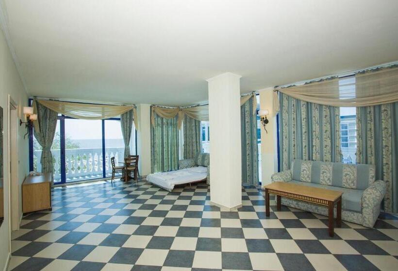 شقة غرفة واحدة, Chaika Beach Resort