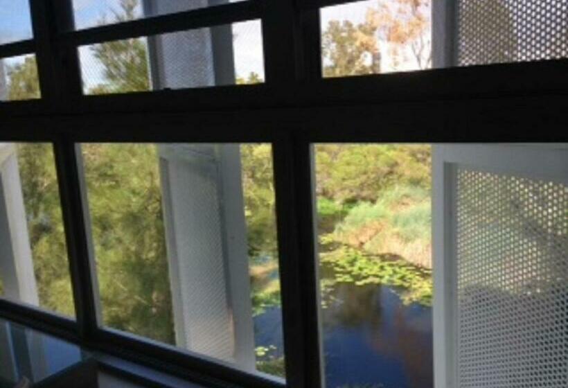 Студия Стандарт, Chancellor Lakeside