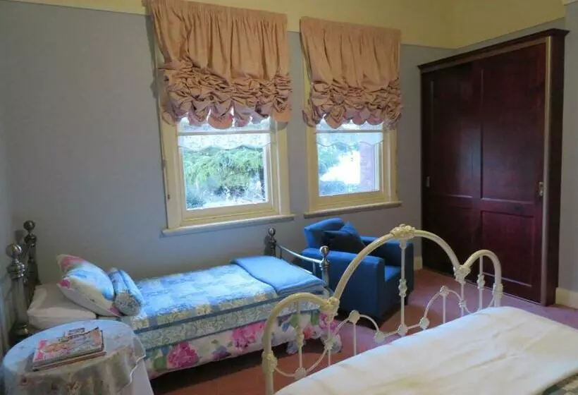 リバービュースタンダードルーム, Donalea Bed And Breakfast & Riverview Apartment