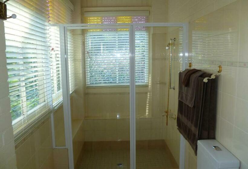 חדר סטנדרט נוף לנהר, Donalea Bed And Breakfast & Riverview Apartment