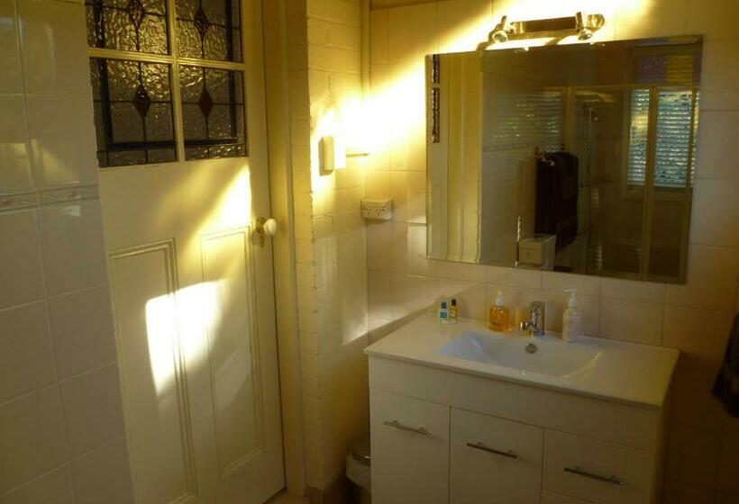 חדר סטנדרט נוף לנהר, Donalea Bed And Breakfast & Riverview Apartment