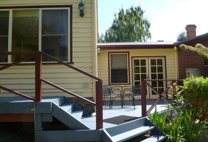 דירת שני חדרים, Donalea Bed And Breakfast & Riverview Apartment