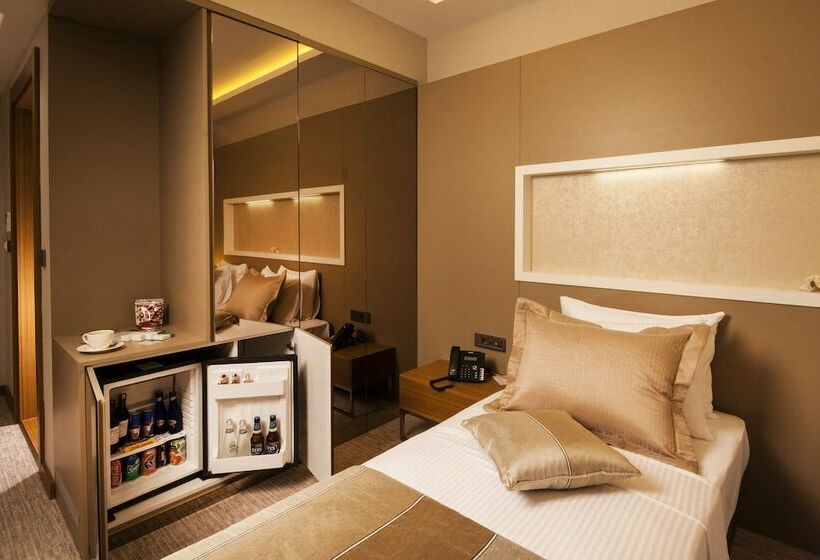 اتاق استاندارد, Majura