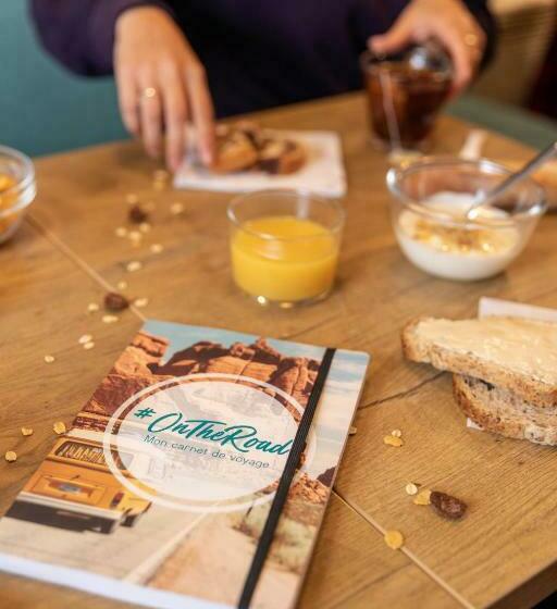 غرفة قياسية, F1 Antibes Sophia Antipolis