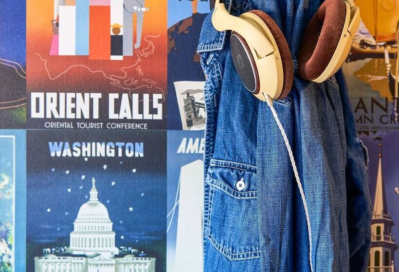 غرفة قياسية, F1 Antibes Sophia Antipolis