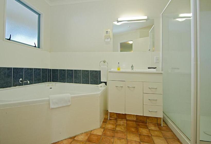 침실 2개 스위트, Gateway Motor Inn