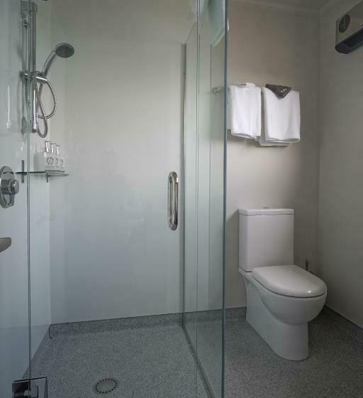 キングサイズベッドのスタンダードルーム, Lands End