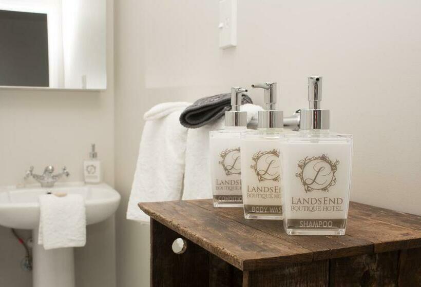 キングサイズベッドのスタンダードルーム, Lands End