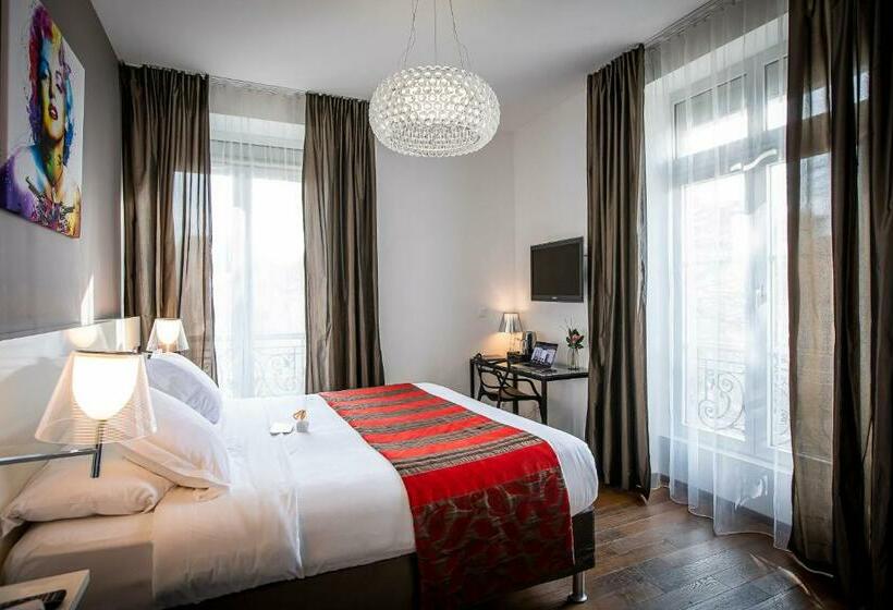 尊贵房, Le Manoir