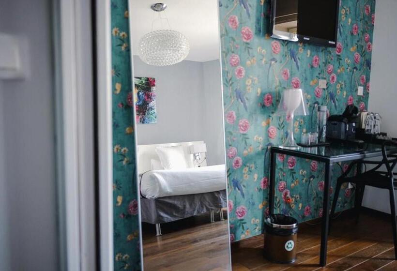 尊贵房, Le Manoir