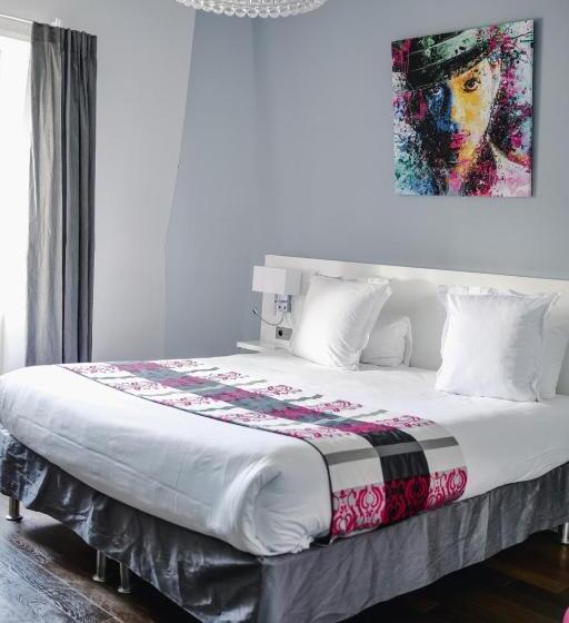 尊贵房, Le Manoir