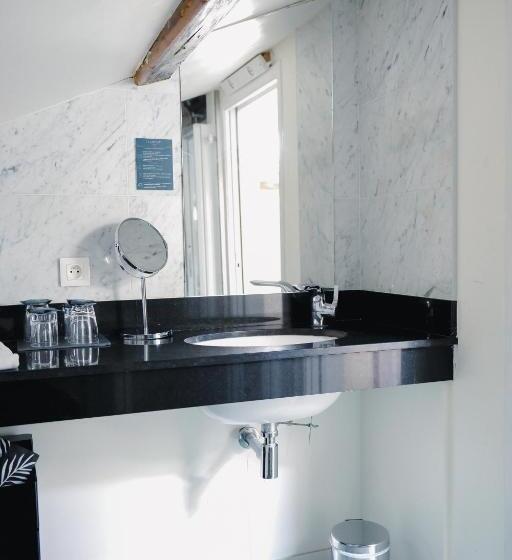 家庭套房, Le Manoir