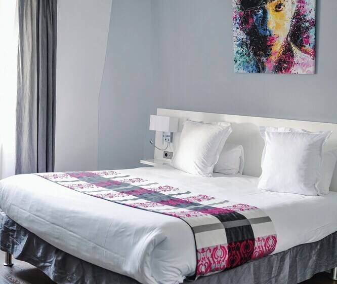 尊贵房, Le Manoir