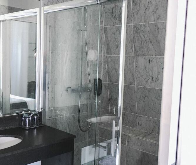 高级大房间, Le Manoir