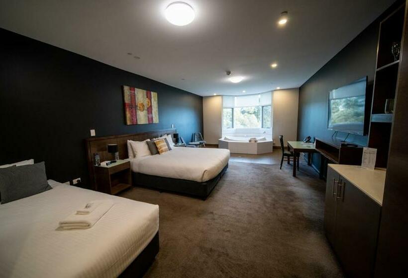 جناح ديلوكس, Sfera's Park Suites & Convention Centre