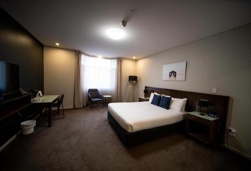 Номер Стандарт с Гидромассажем, Sfera's Park Suites & Convention Centre