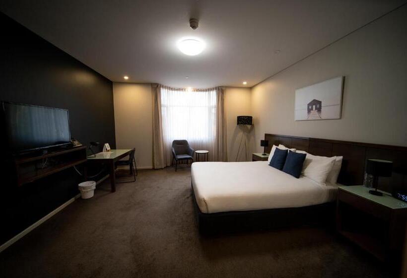 Номер Стандарт с Гидромассажем, Sfera's Park Suites & Convention Centre