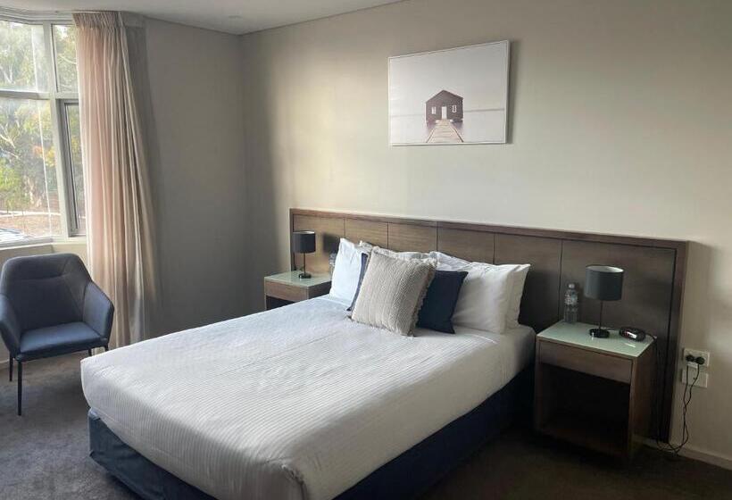 جناح, Sfera's Park Suites & Convention Centre