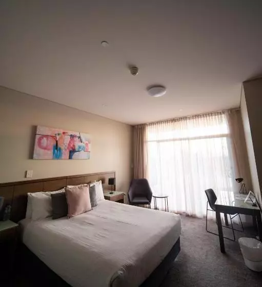 バルコニー付きスタンダードルーム, Sfera's Park Suites & Convention Centre