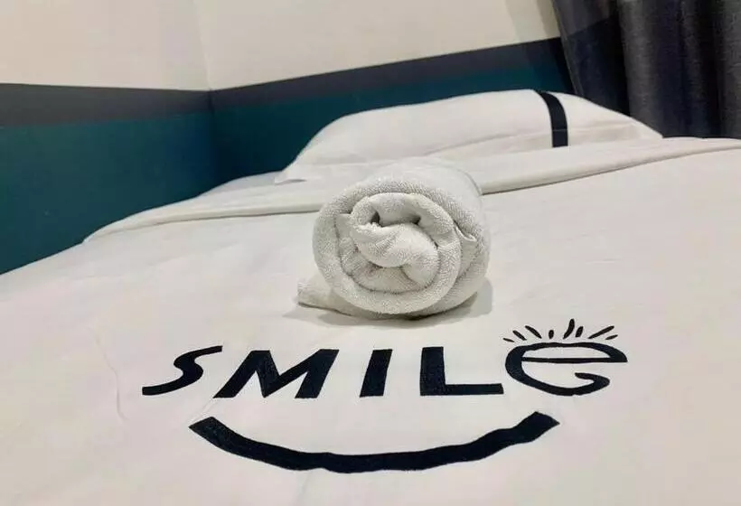 اتاق استاندارد یک نفره, Smile Hotel Usj