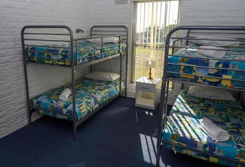 בית, חדר שינה 1, White Sands Estate