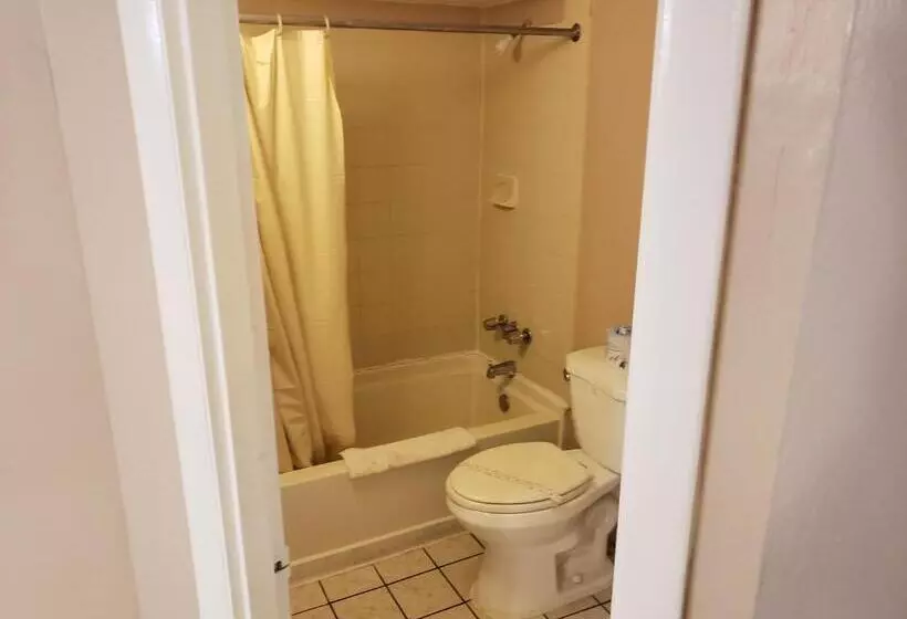 キングサイズベッドのスイートルーム, Seascape Inn   Daytona Beach Shores