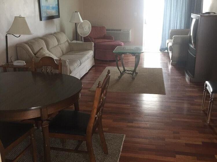 Номер Стандарт 2 Двуспальные Кровати, Seascape Inn   Daytona Beach Shores